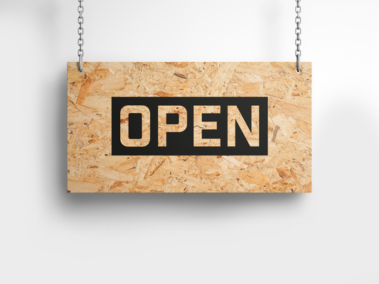 Open/Closed bordje – Spaanplaat look - 30×15 cm – Industrieel & robuust ontwerp